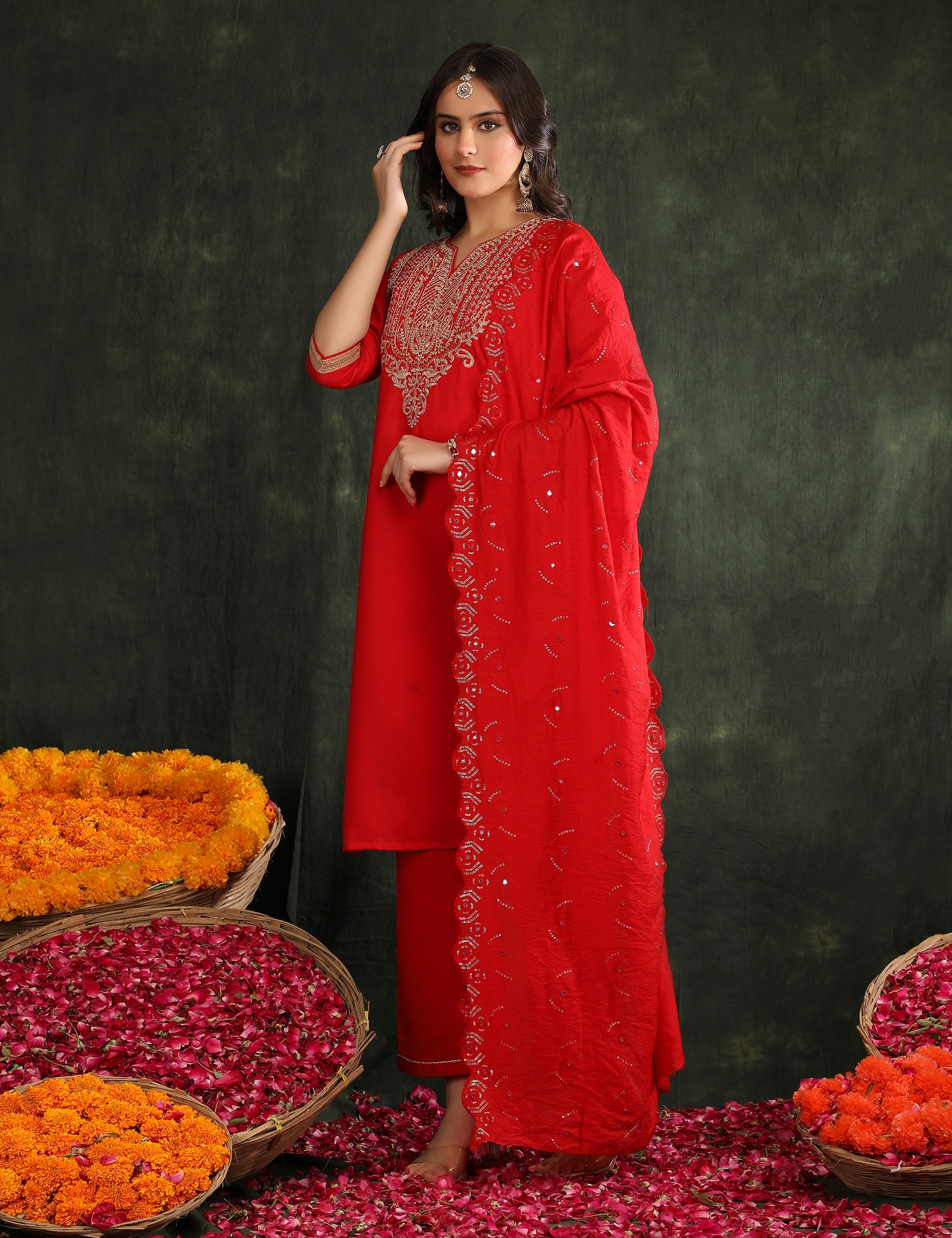 Women Ethnic Motifs Embroidered Regular Thread Work Kurta with Trousers & With Dupatta